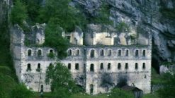 Trabzon Vazelon Manastiri