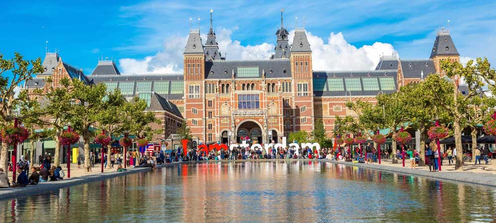 Amsterdam Gezilecek Yerler (40+ Yer) 40 Museumplein